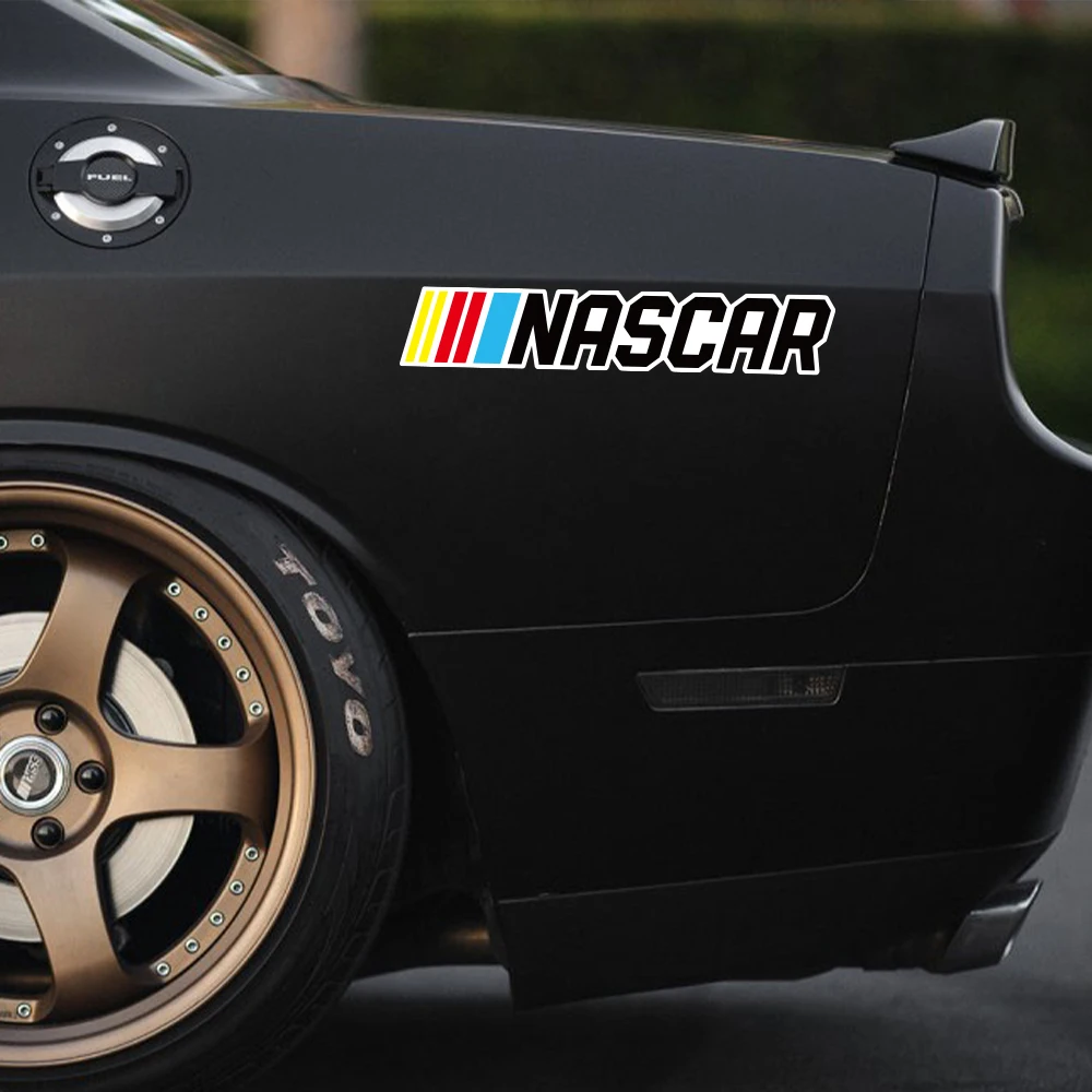 Nascar-レーシングカーステッカー、車体、バンパー、窓、 - Laptop Accessories Ideas のレビューと価格